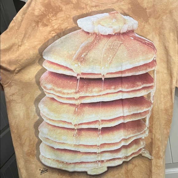The Mountain Other - Delicious Stack of Buttered Golden Brown Pancakes with Syrup XL Shirt